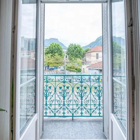 Secteur Gare Et Gem: 2 Pieces - Fibre - Confort +