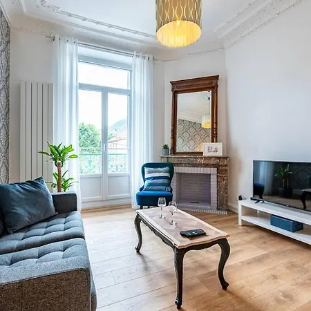 Apartment Secteur Gare Et Gem: 2 Pieces - Fibre - Confort + *